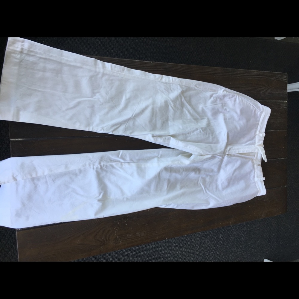 lilly pulitzer white capri